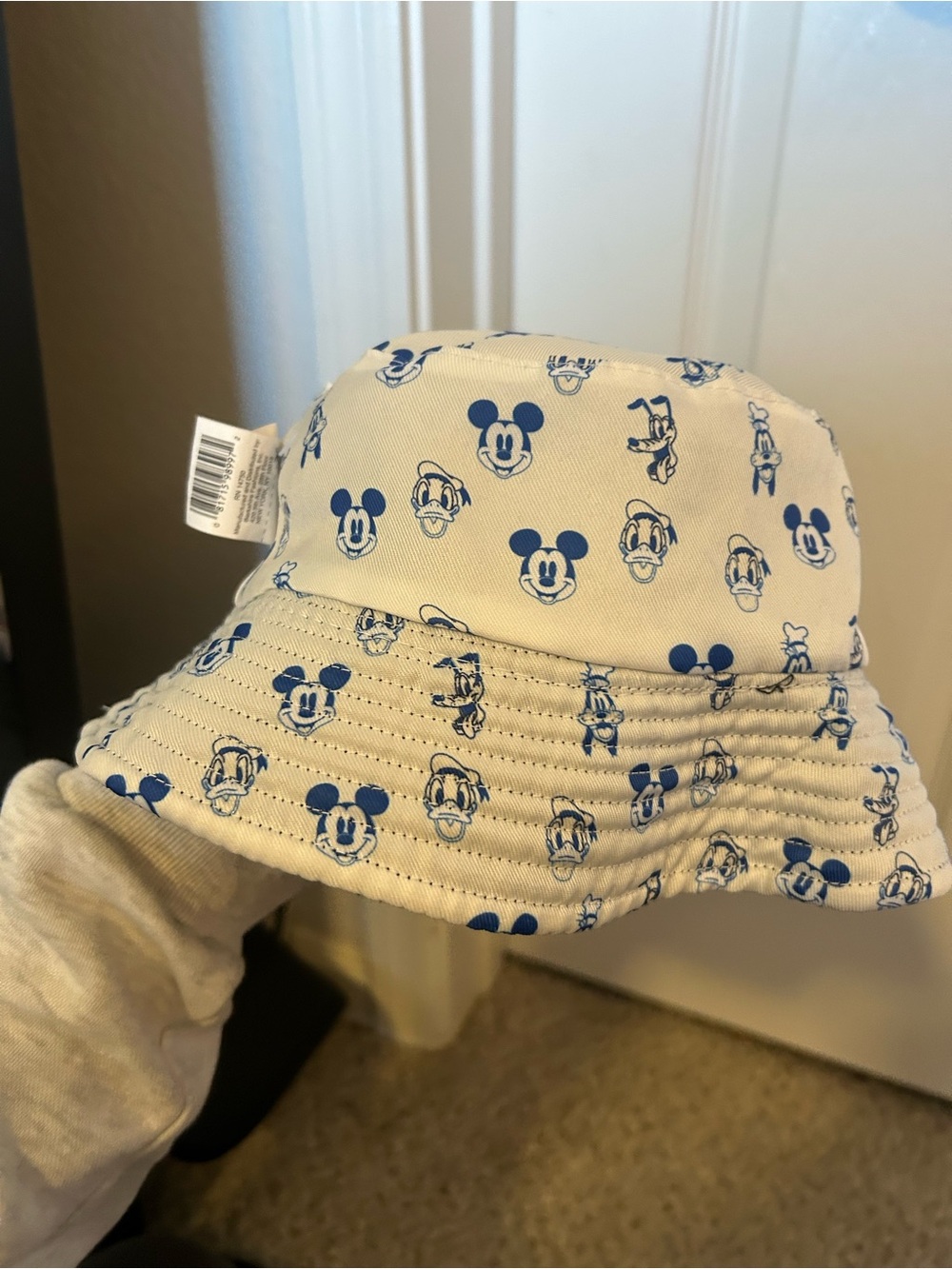 Juniors Disney Mickey Mouse Reversible Bucket Hat